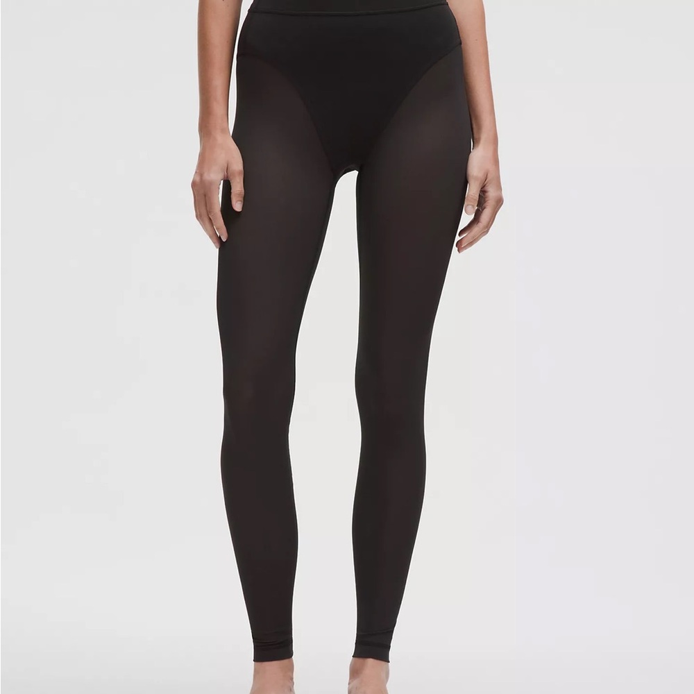 ALO Yoga Women's Black Sheer mesh Leggings
